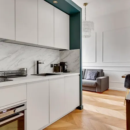 Apartment 240 Elysee - Superb In
